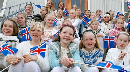 冰岛人给孩子起名需要审批？