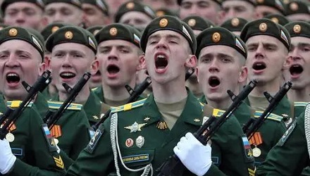 俄罗斯阅兵时喊的「乌拉」是什么意思?